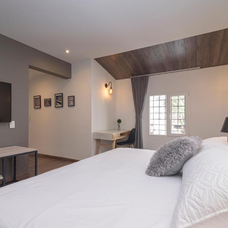 Casa Lorenzo Bogota - Deluxe Double or Twin Room - 15
