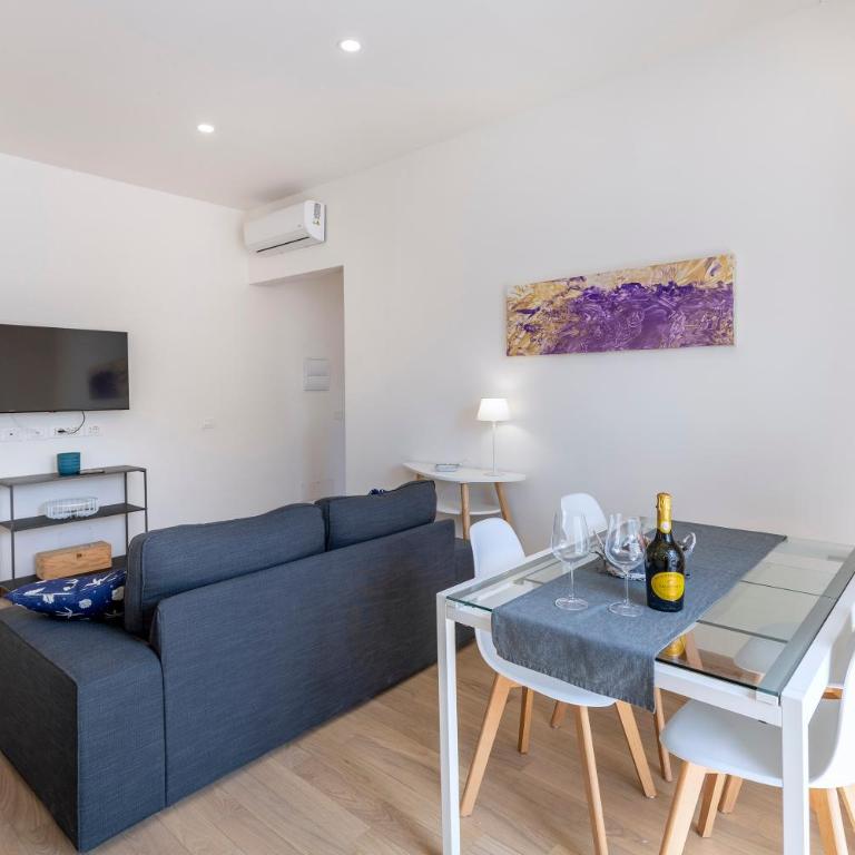 Buena Vida - Appartamento Deluxe con 2 Camere da Letto e Balcone - 2