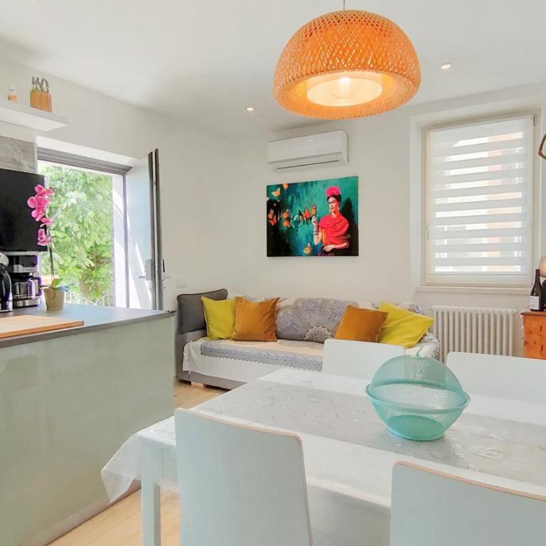 Antica Casa Alboletta - Appartamento Frida Kahlo - Appartamento con 2 Camere da Letto - 1