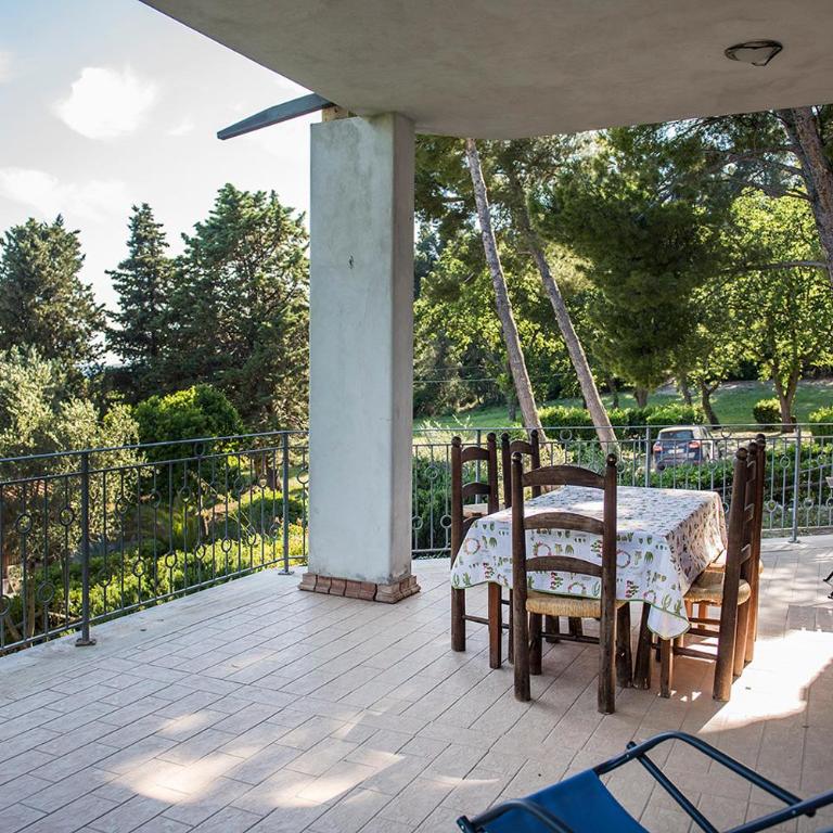 S267 - Sirolo - porzione di villa singola immersa nel verde del Monte Conero - Two-Bedroom Apartment - 2