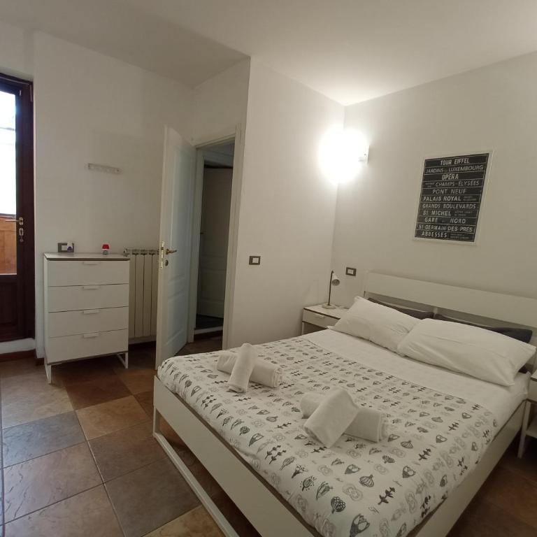 Silvia Apartment - One-Bedroom Apartment - 16