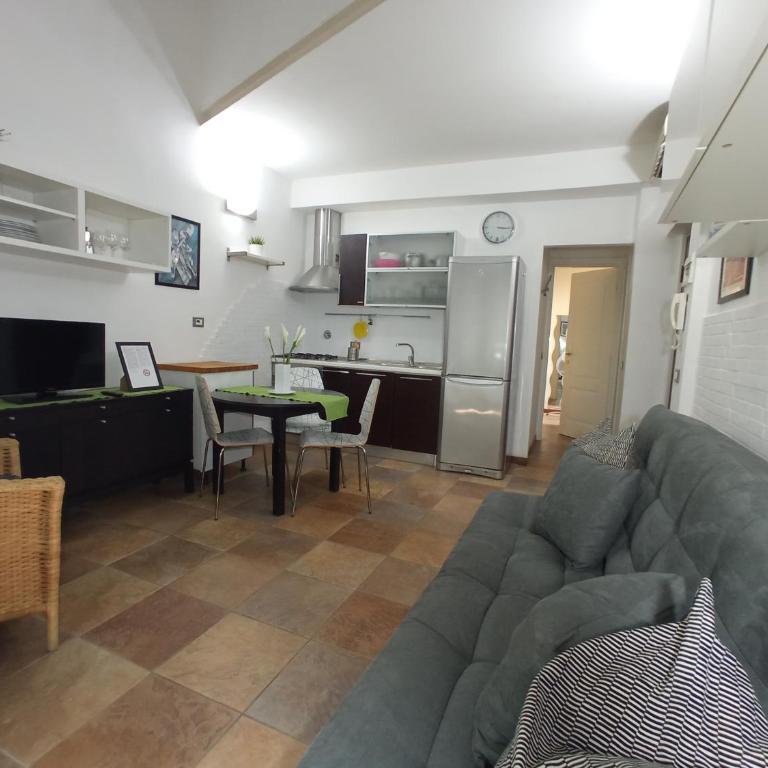 Silvia Apartment - One-Bedroom Apartment - 26