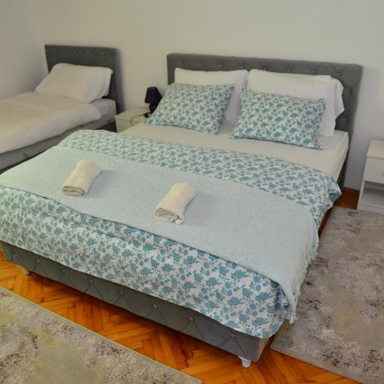 Nia - Vacation Home - 12