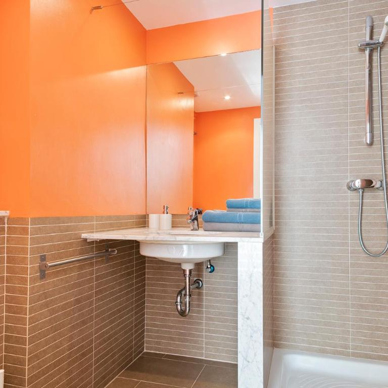 Apartaments Pepita Bandert - One-Bedroom Apartment - 6