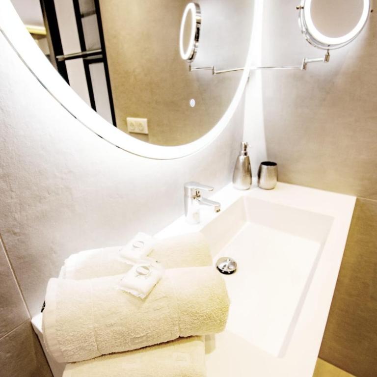 Exclusif Appart piscine chauffée de luxe 10 min centre AixenPc Belvoir SISSI - Appartamento - Piano Terra - 24