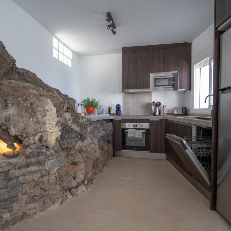 Unique house with cave by the sea with private terrace - Casa con 1 dormitorio - 13
