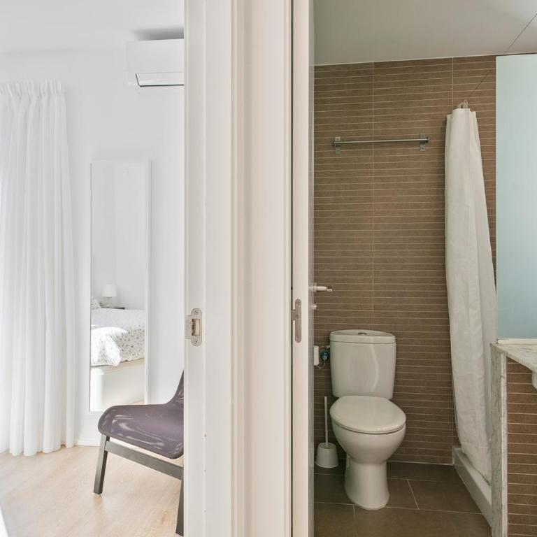 Apartaments Pepita Bandert - Two-Bedroom Apartment (5 Adults) - Attic - 18