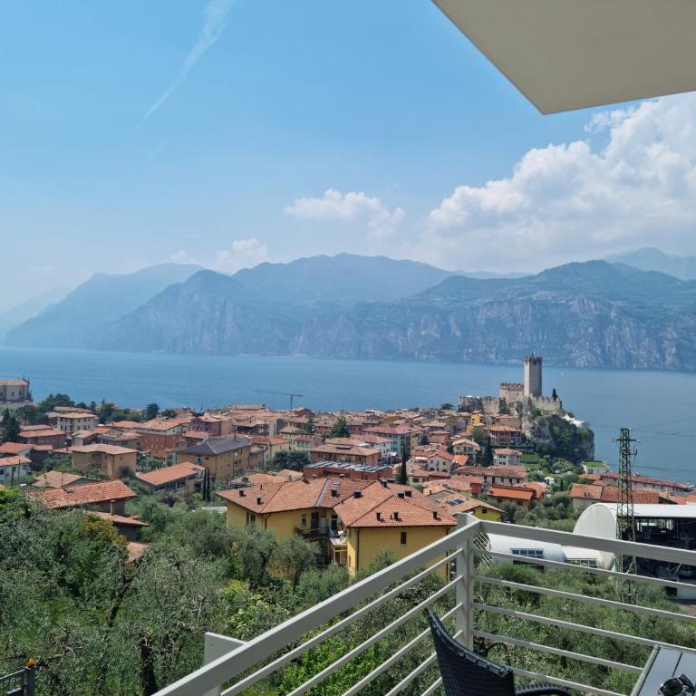 LUXURY APARTMENTS NATURA - Appartamento con 2 Camere da Letto e Vista Lago - 22