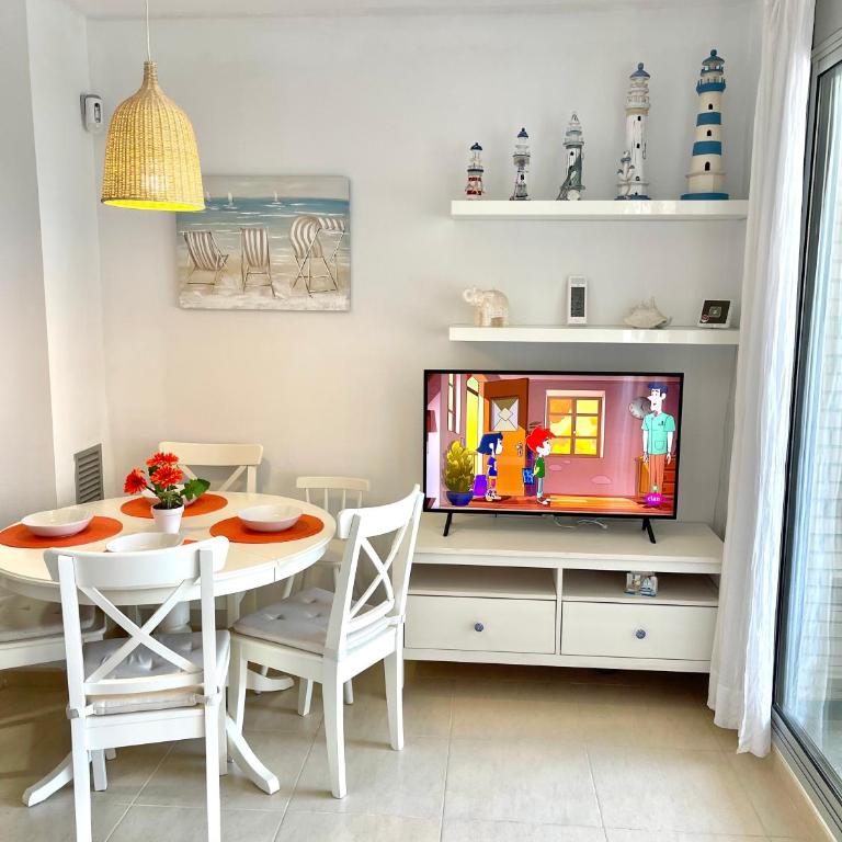 APARTBEACH PANORAMIC VISTAS PLAYA y PISCINA - Apartamento de 2 dormitorios - 2