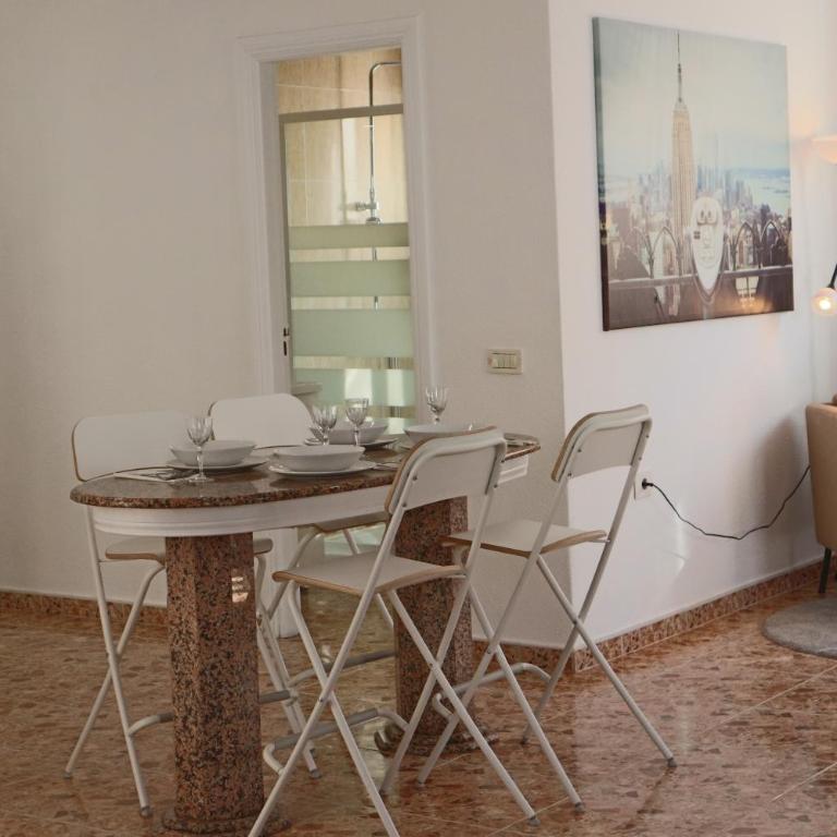 JUST To SLEEP 2 BEDROOMS APARTMENTS - Apartamento - 8