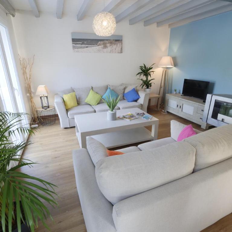 Villa avec piscine pour 8 - Maison 4 Chambres - 10