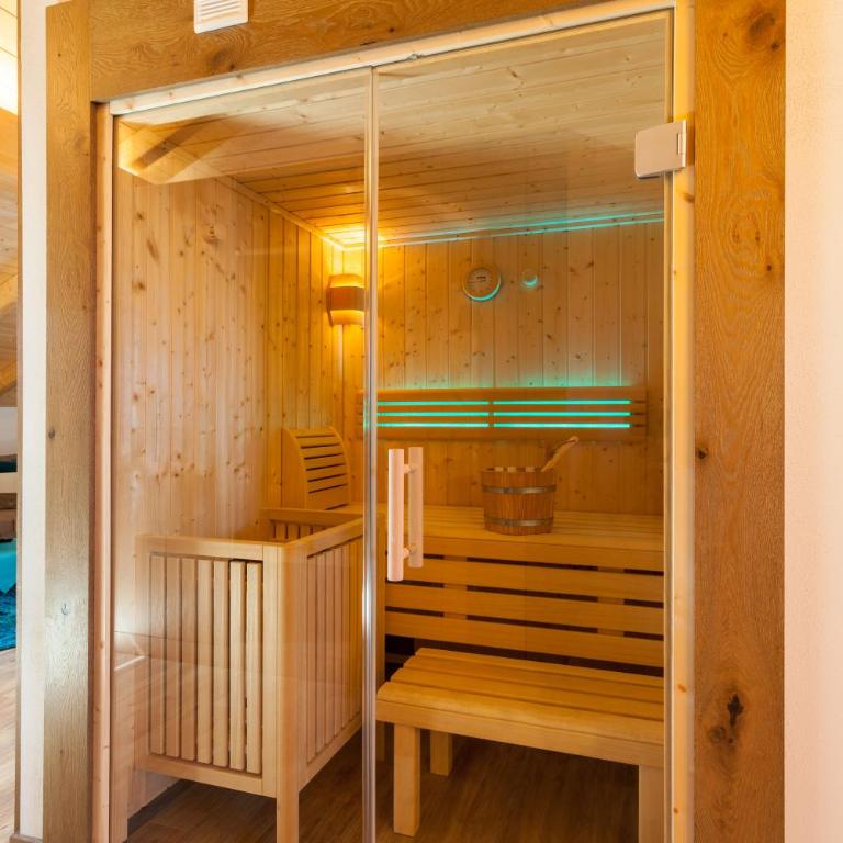 FOR MOMENTS Apartments & Spa - Apartment mit Sauna - 7