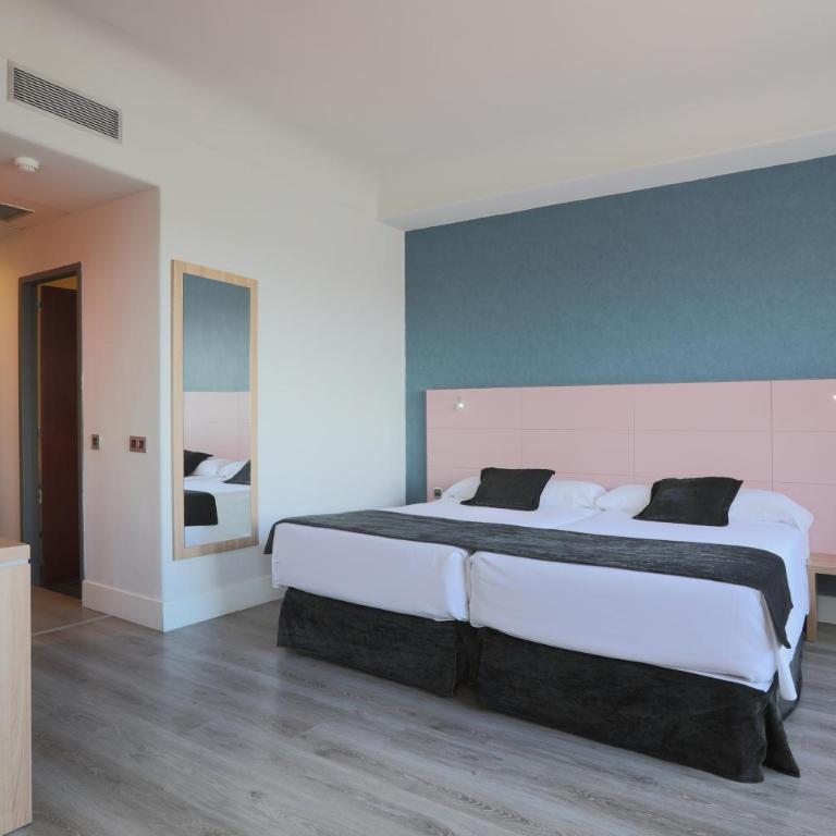 Hotel Chamartin The One - Family Suite (4 Adults) - 6