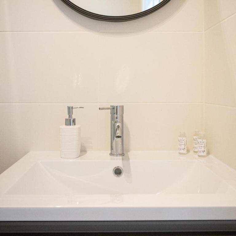 Le Cinque Stanze Palermo Room&Breakfast - Triple Room with Private Bathroom - 14