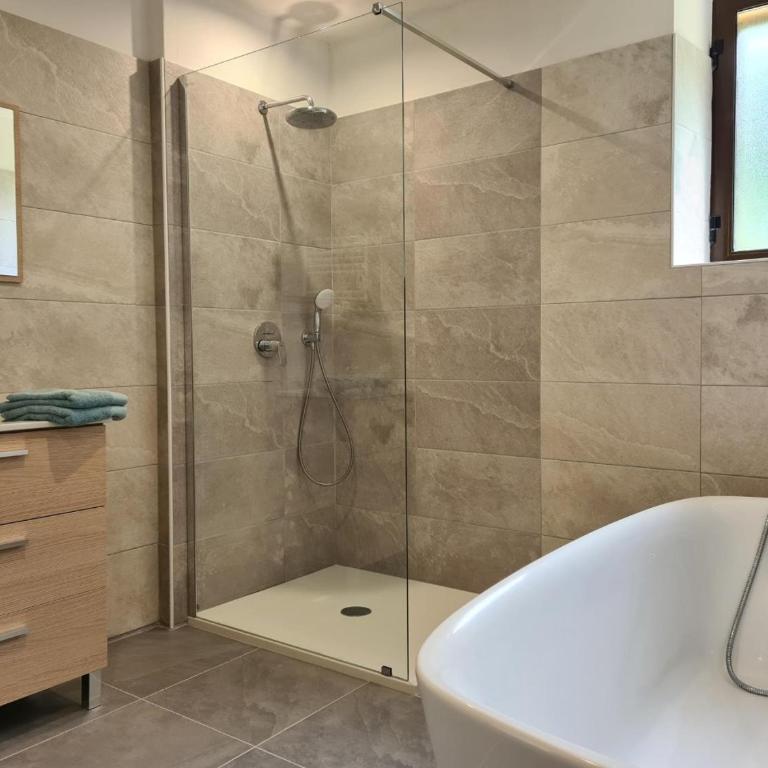 La Maison Thimadaise - Deluxe Doppel-/Zweibettzimmer - 3