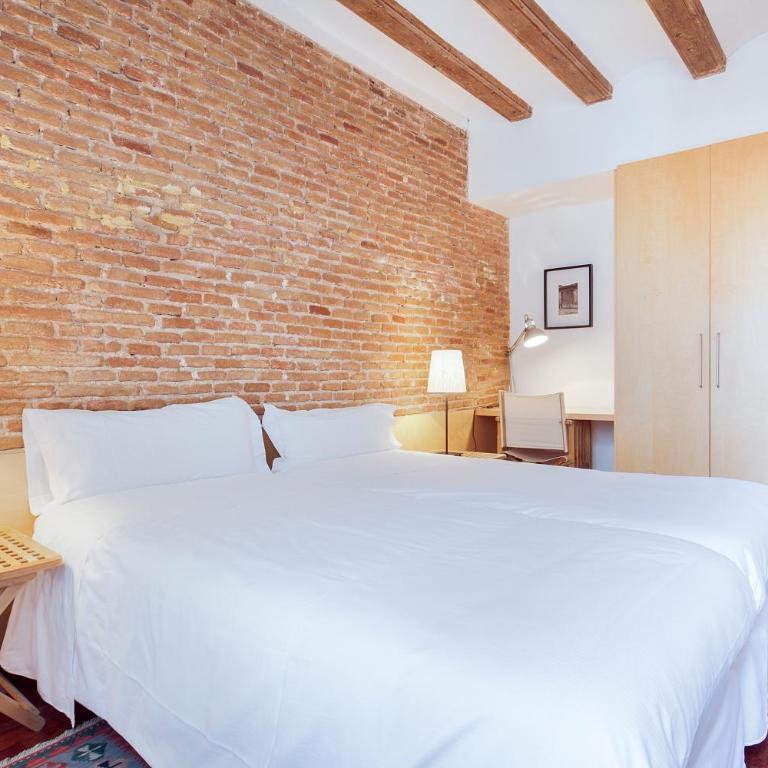 Inside Barcelona Apartments Esparteria - Two-Bedroom Apartment - 15