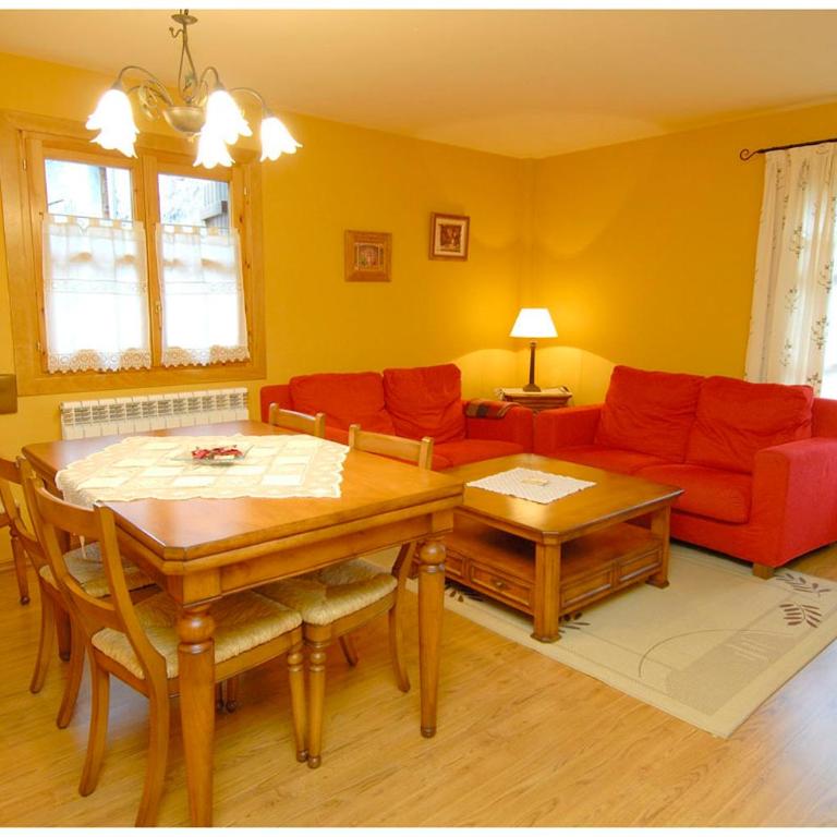 Apartamentos El Rincón de Benás - Apartamento de 3 dormitorios - 2