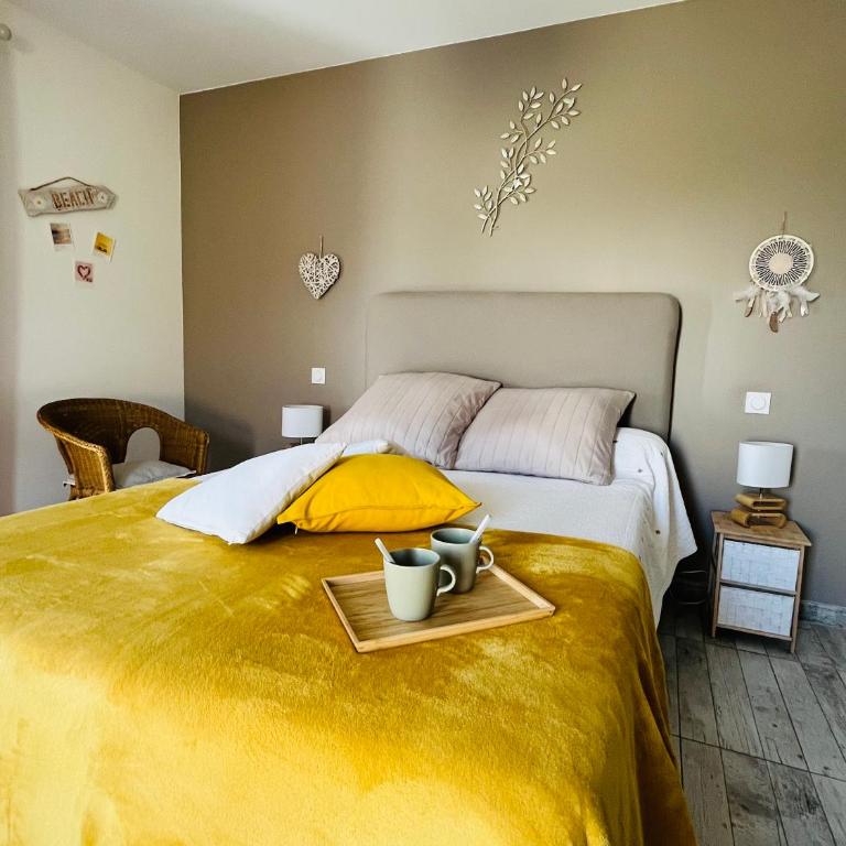 Un coin tropical en Provence ! - Chambre Double - Vue sur Piscine - 15