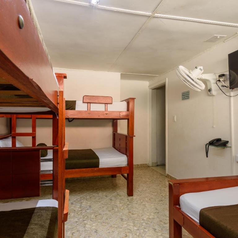 Hotel Sol del Estadio - Habitación Triple Económica - 13