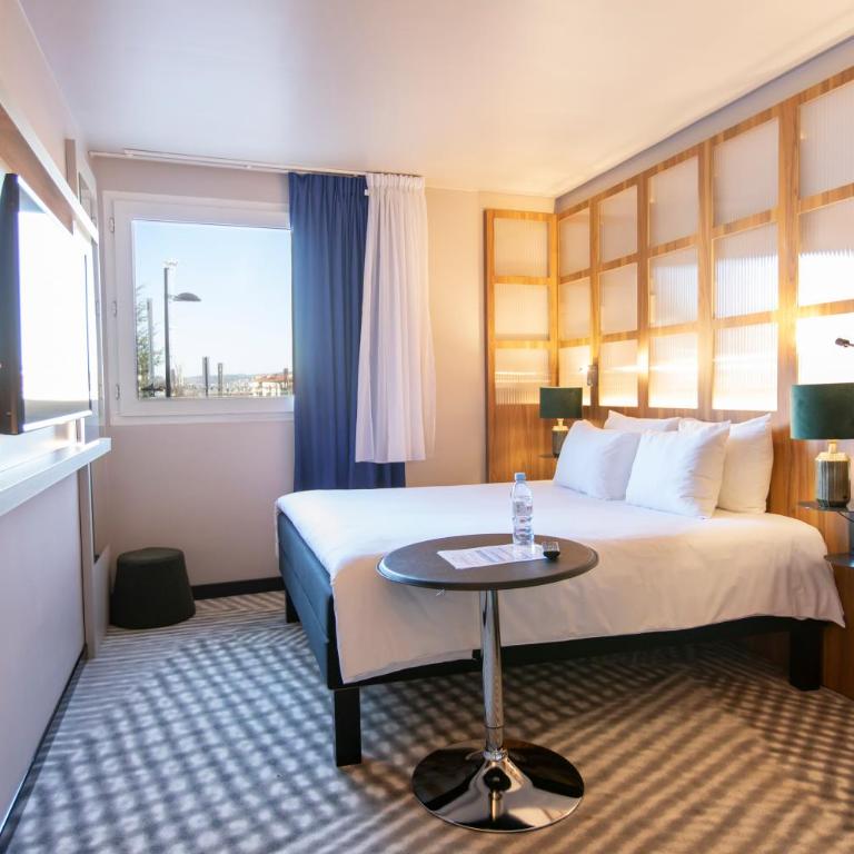 Ibis Styles St Etienne - Gare Chateaucreux - Chambre Standard avec Lit Double et Canapé-Lit - 6