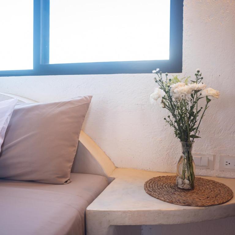 Villa Los Mangles Boutique Hotel - Suite con terraza y vistas al mar - 30