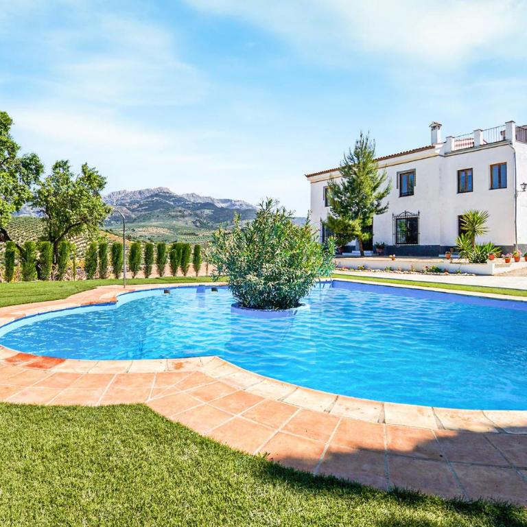 Luxurious Home In Cazorla - Five-Bedroom Holiday Home - 1
