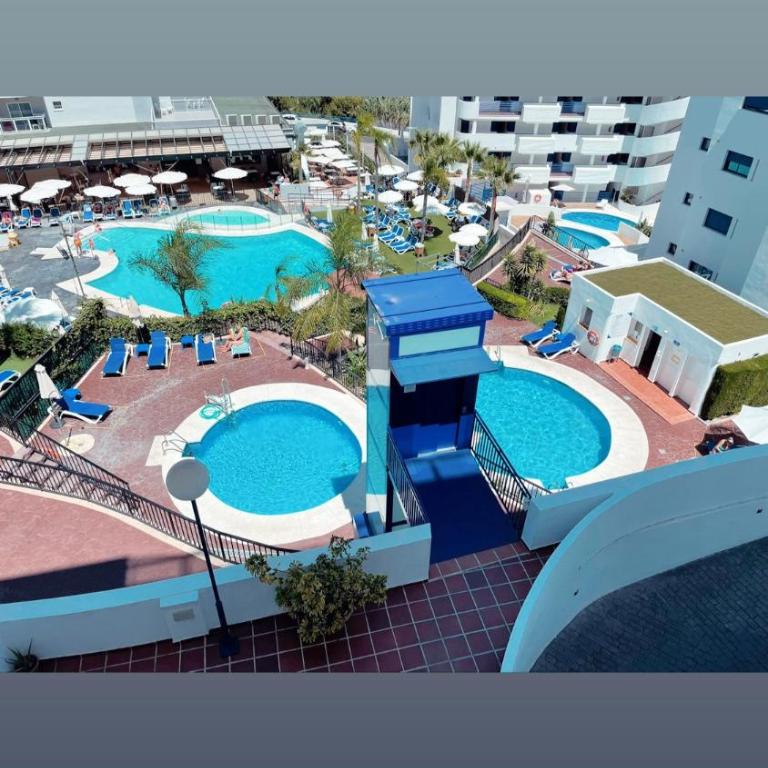 Apartamento con parking con piscina junto a la playa - Apartment - Ground Floor - 6