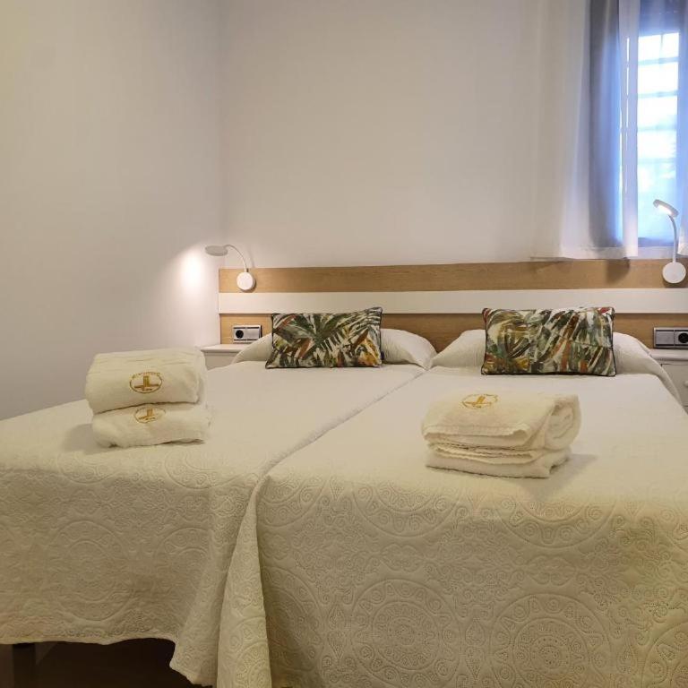 Apartamento con parking con piscina junto a la playa - Apartment - Ground Floor - 9