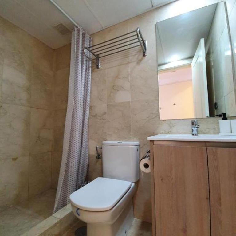 Apartamento con parking con piscina junto a la playa - Apartment - Ground Floor - 16