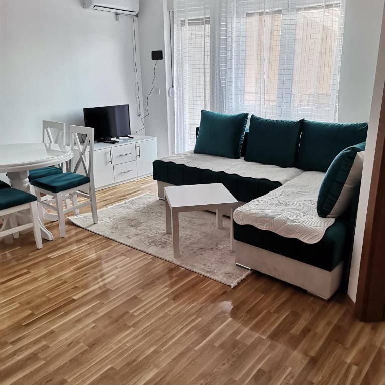APARTMANI CEPERKOVIC - Apartment - Ground Floor - 10