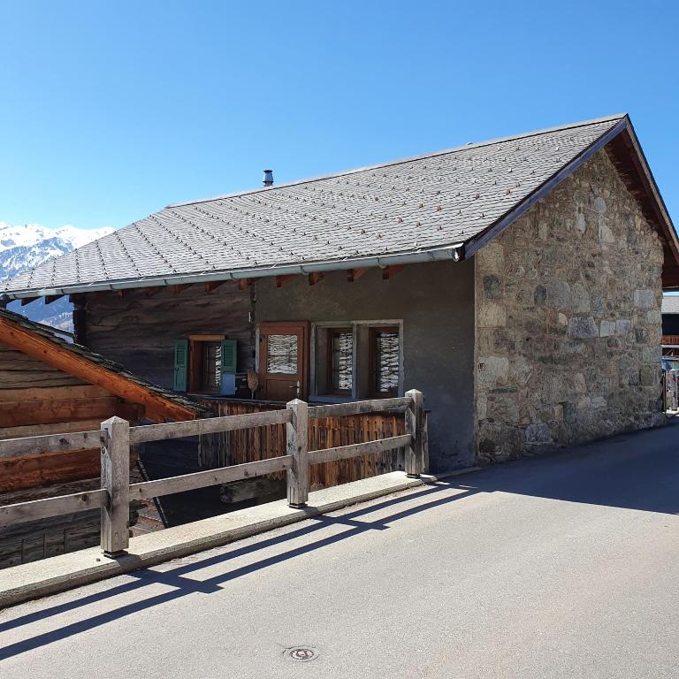 Gîte de Mase sur la rive droite du Val d'Hérens - Apartment mit 2 Schlafzimmern - 2