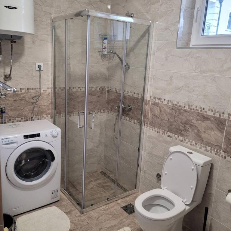 APARTMANI CEPERKOVIC - One-Bedroom Apartment - 8
