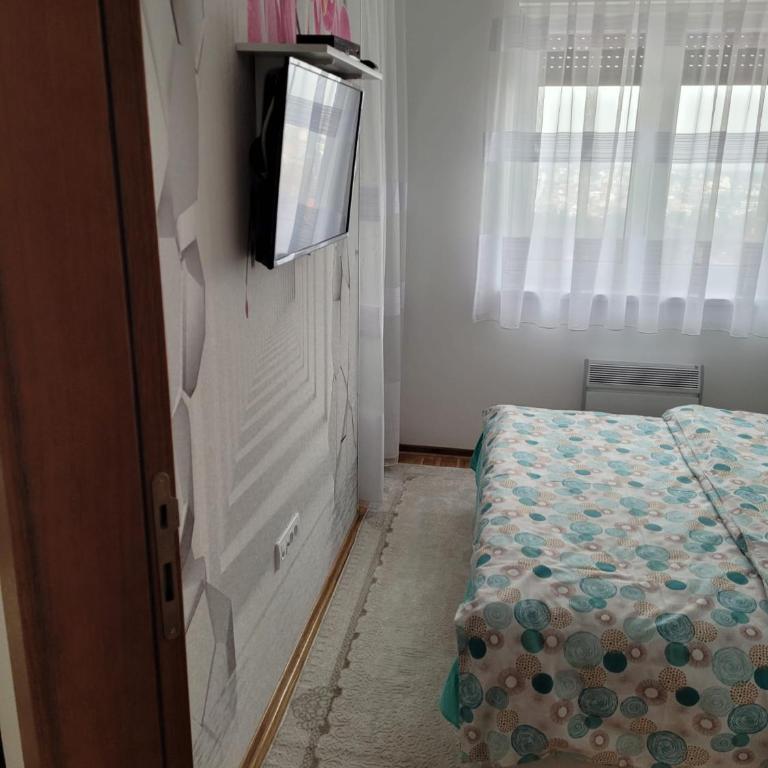 APARTMANI CEPERKOVIC - One-Bedroom Apartment - 9