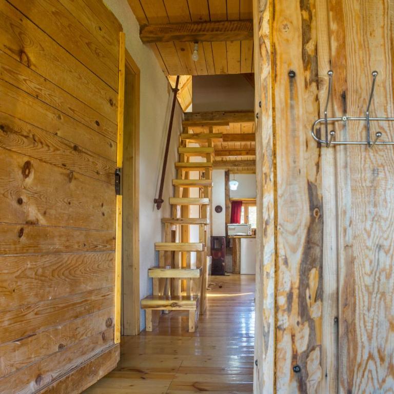 Maple village - Four-Bedroom House - 2