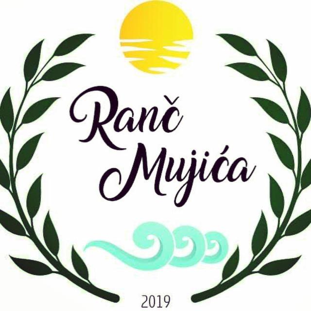 Ranc Mujica - One-Bedroom Apartment - 5