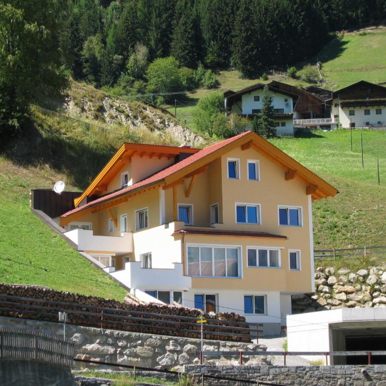 Siegele Irmgard - Apartment mit 3 Schlafzimmern und Terrasse - 4
