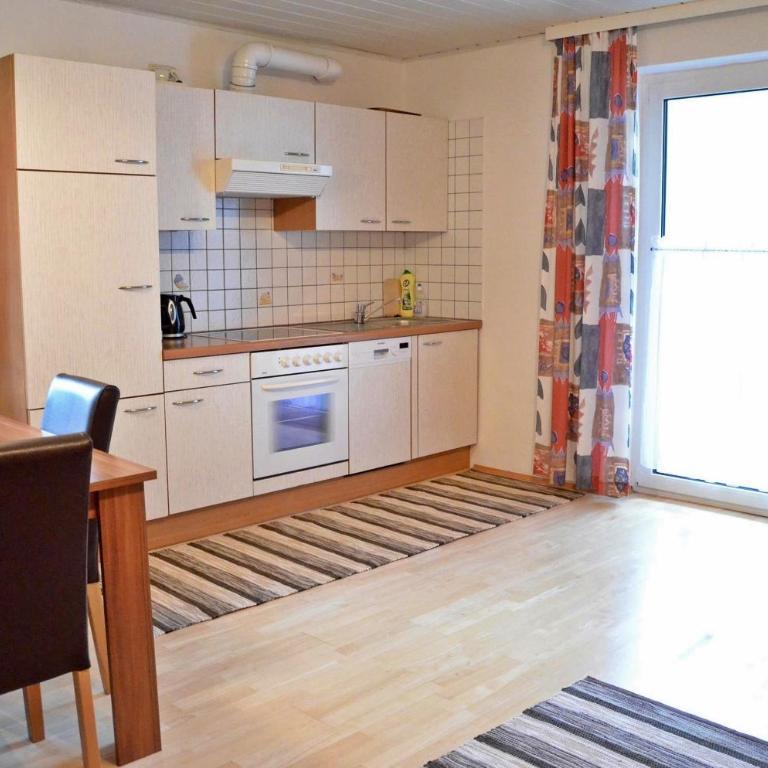 Privatpension Pachler - Apartment mit 1 Schlafzimmer und Balkon - 17