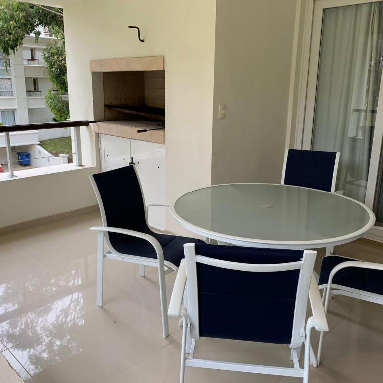 Green Park 2 Ambientes con Balcón Vista Bosque o Laguna con Parrillero - One-Bedroom Apartment - 9