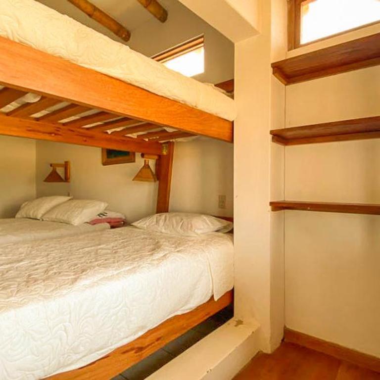 Terrazas Iguana - Six-Bedroom House - 25