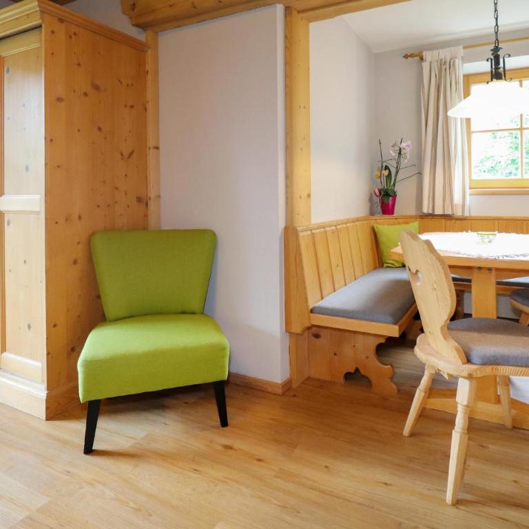 Ferienwohnung In Ruhiger Lage - Apartment mit 2 Schlafzimmern - 4
