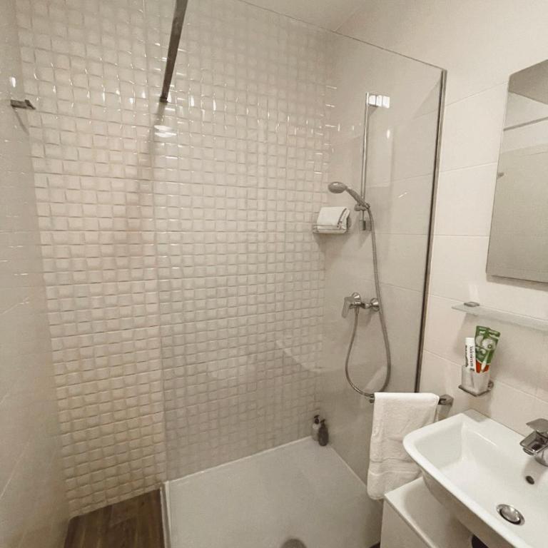 Vista City Apartment - One-Bedroom Apartment - 21