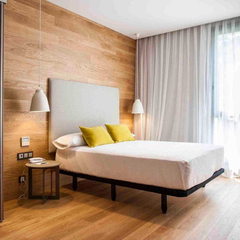 Zenit San Sebastián - Habitación Doble - 1 o 2 camas - 3
