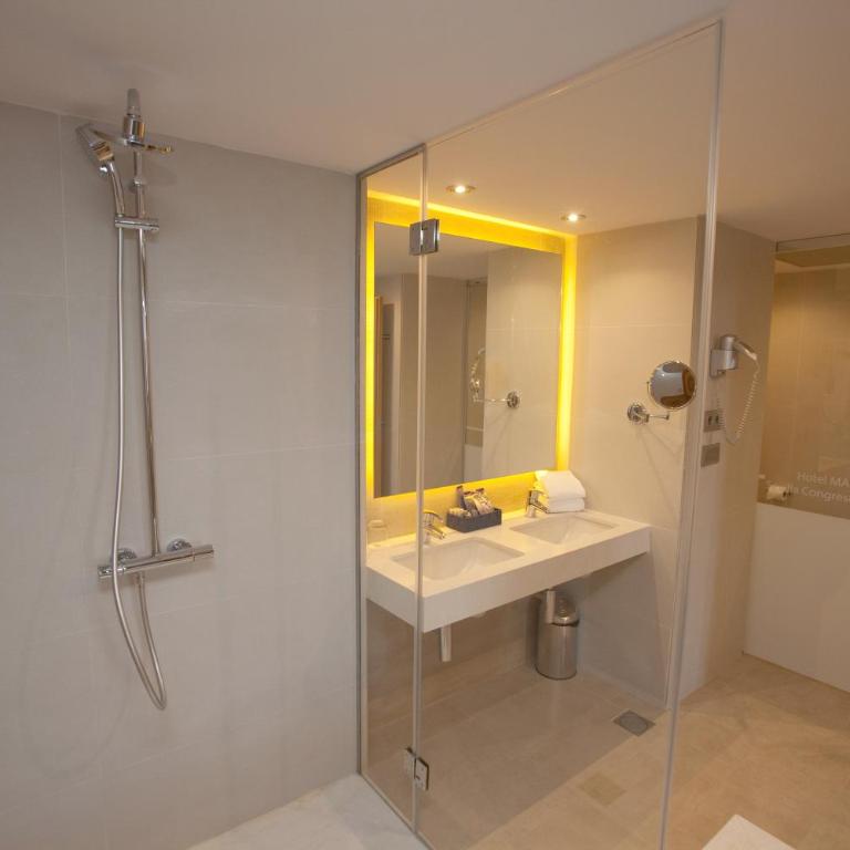 M.A. Hotel Sevilla Congresos - Suite Junior - 4