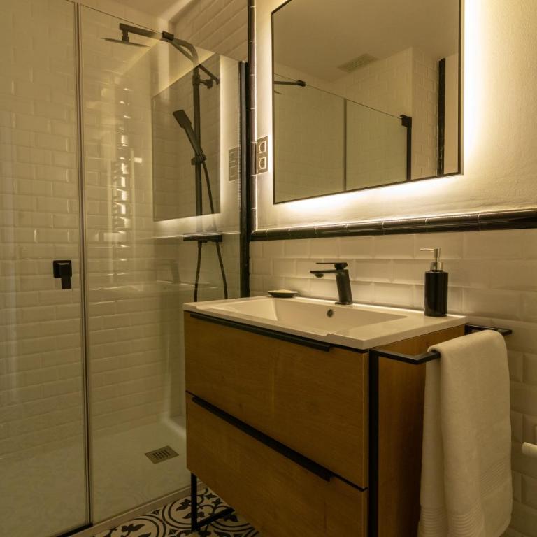 Bilbao Henao Park de Bilbao Suites, en pleno centro con garaje directo - Deluxe Apartment - 9