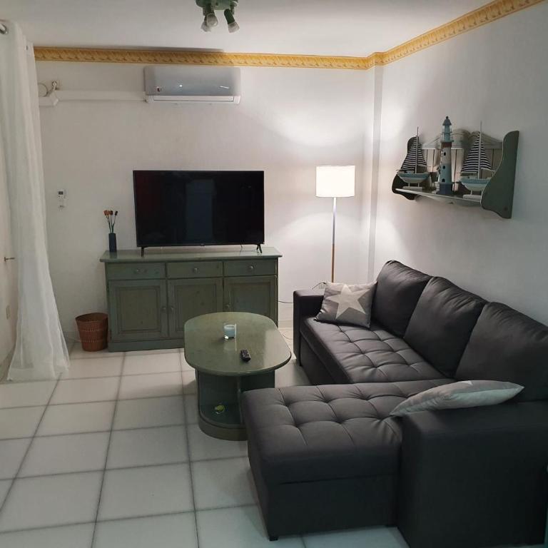 Apartamento Aquarium Park, 1ª linea de playa, piscina privada, aire acondicionado y wifi de alta velocidad - Apartamento de 1 dormitorio - 9