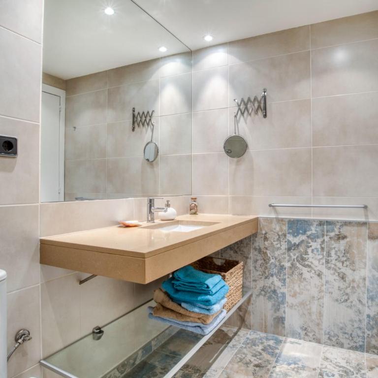 Lliris Apartament amb encant per 4 persones a 10 minuts de la platja i del centre de Platja d'Aro - Apartamento de 2 dormitorios - 22