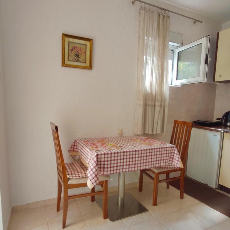 Apartments Ruza - Standardna Dvokrevetna Soba sa Bračnim Krevetom - 1