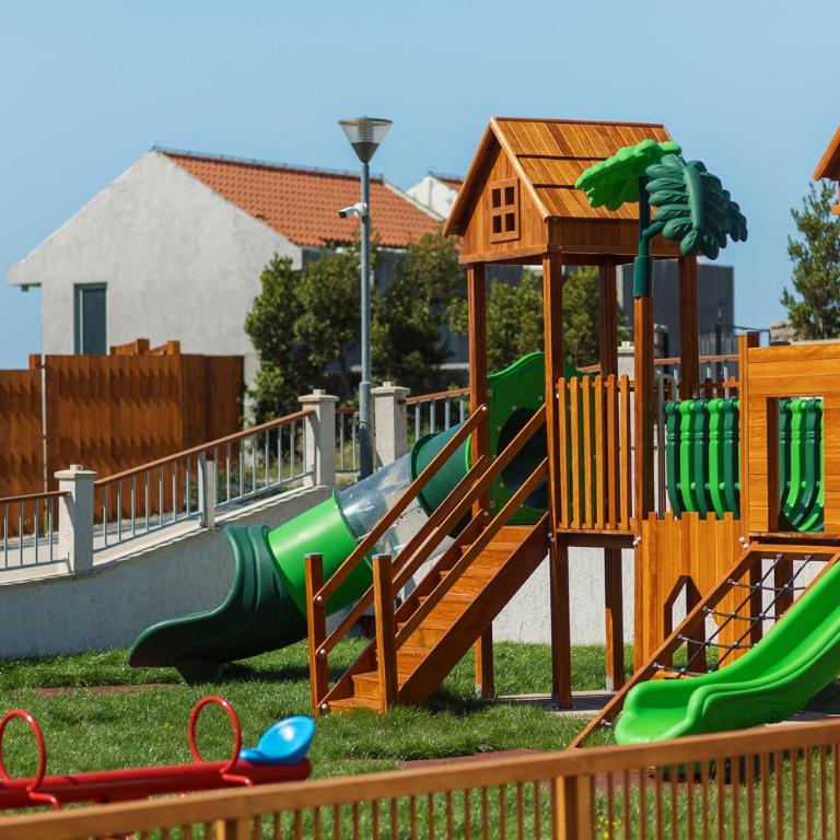 Carsko Selo Blizikuce - Kuća sa 3 Spavaće Sobe, Pogledom na More i Sopstvenim Bazenom - 25