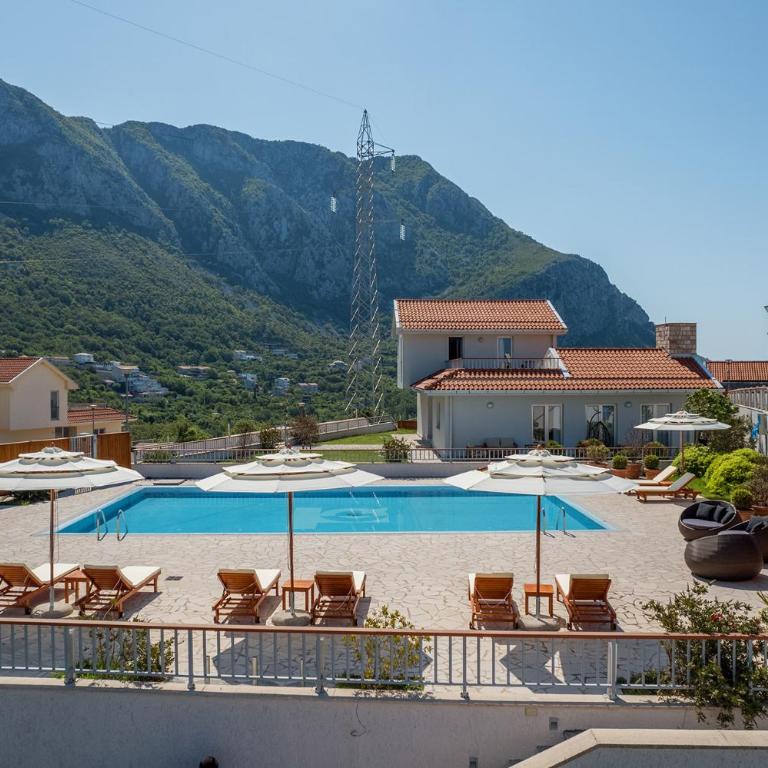 Carsko Selo Blizikuce - Kuća sa 3 Spavaće Sobe, Pogledom na More i Sopstvenim Bazenom - 46