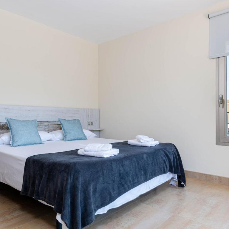 YourHouse Juan, modern holiday house at the beach in Mallorca North - Vacation Home - 2